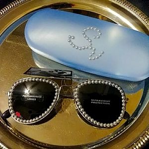 SimplyVita sunglasses